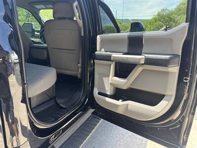 2018 Ford F-250 XLT Crew Cab 4x4 - Photo 38 - Hesston, PA 16647