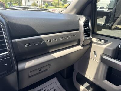 2018 Ford F-250 XLT Crew Cab 4x4 - Photo 33 - Hesston, PA 16647