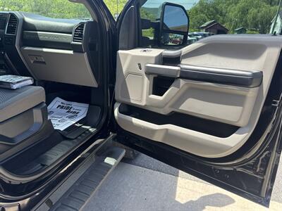 2018 Ford F-250 XLT Crew Cab 4x4 - Photo 40 - Hesston, PA 16647