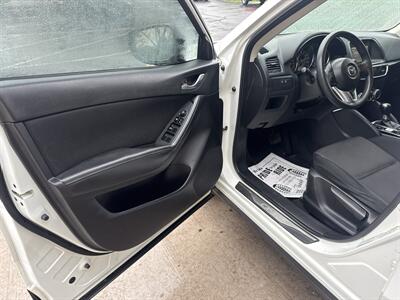 2016 Mazda CX-5 Sport AWD - Photo 21 - Hesston, PA 16647