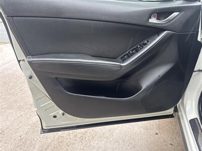 2016 Mazda CX-5 Sport AWD - Photo 22 - Hesston, PA 16647