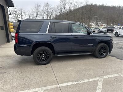 2017 Chevrolet Tahoe LS  4X4 - Photo 3 - Hesston, PA 16647