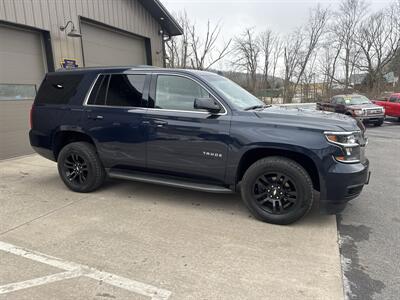 2017 Chevrolet Tahoe LS  4X4 - Photo 2 - Hesston, PA 16647