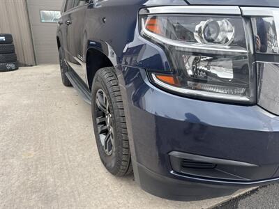 2017 Chevrolet Tahoe LS  4X4 - Photo 11 - Hesston, PA 16647