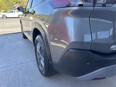 2022 Nissan Rogue S AWD - Photo 17 - Hesston, PA 16647