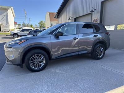 2022 Nissan Rogue S AWD - Photo 7 - Hesston, PA 16647