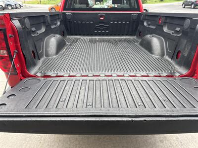 2018 Chevrolet Silverado 1500 LT  Crew Cab 4x4 - Photo 23 - Hesston, PA 16647