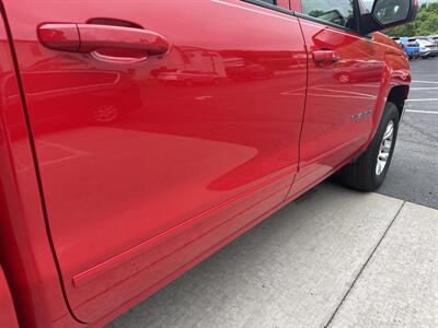 2018 Chevrolet Silverado 1500 LT  Crew Cab 4x4 - Photo 24 - Hesston, PA 16647