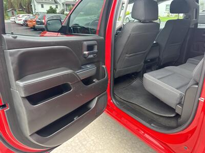 2018 Chevrolet Silverado 1500 LT  Crew Cab 4x4 - Photo 38 - Hesston, PA 16647
