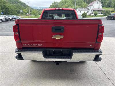 2018 Chevrolet Silverado 1500 LT  Crew Cab 4x4 - Photo 6 - Hesston, PA 16647