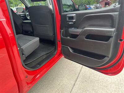 2018 Chevrolet Silverado 1500 LT  Crew Cab 4x4 - Photo 40 - Hesston, PA 16647