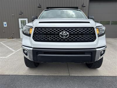 2015 Toyota Tundra SR5 CrewMax 4x4 - Photo 12 - Hesston, PA 16647