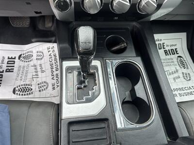 2015 Toyota Tundra SR5 CrewMax 4x4 - Photo 33 - Hesston, PA 16647