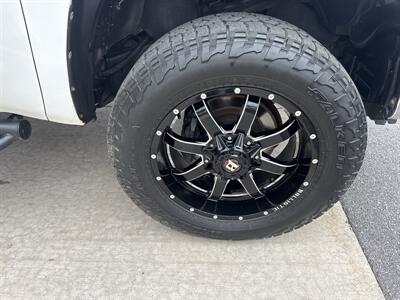 2015 Toyota Tundra SR5 CrewMax 4x4 - Photo 43 - Hesston, PA 16647