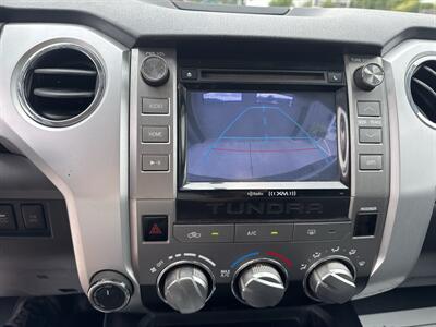 2015 Toyota Tundra SR5 CrewMax 4x4 - Photo 35 - Hesston, PA 16647