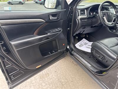 2019 Toyota Highlander Limited Platinum  AWD - Photo 22 - Hesston, PA 16647