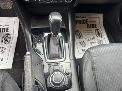 2016 Mazda Mazda3 Hatchback i Touring - Photo 30 - Hesston, PA 16647