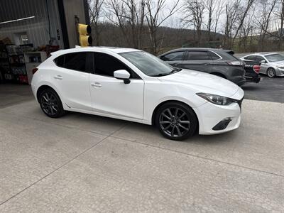 2016 Mazda Mazda3 Hatchback i Touring - Photo 2 - Hesston, PA 16647