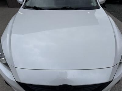 2016 Mazda Mazda3 Hatchback i Touring - Photo 14 - Hesston, PA 16647