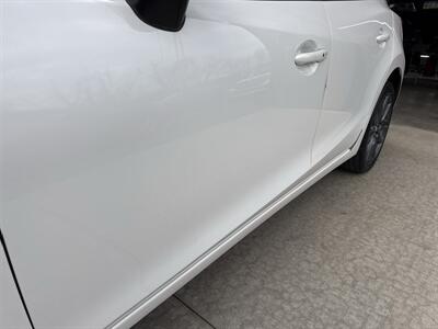 2016 Mazda Mazda3 Hatchback i Touring - Photo 16 - Hesston, PA 16647