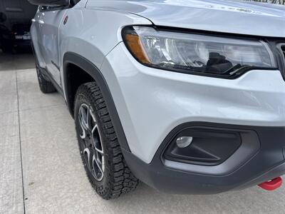 2025 Jeep Compass Trailhawk 4WD - Photo 11 - Hesston, PA 16647