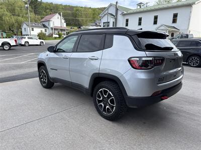 2025 Jeep Compass Trailhawk 4WD - Photo 6 - Hesston, PA 16647
