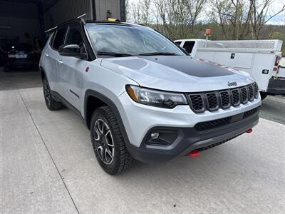 2025 Jeep Compass Trailhawk 4WD - Photo 10 - Hesston, PA 16647