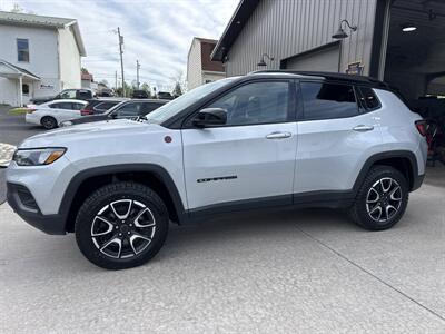 2025 Jeep Compass Trailhawk 4WD - Photo 7 - Hesston, PA 16647