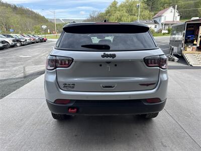 2025 Jeep Compass Trailhawk 4WD - Photo 5 - Hesston, PA 16647