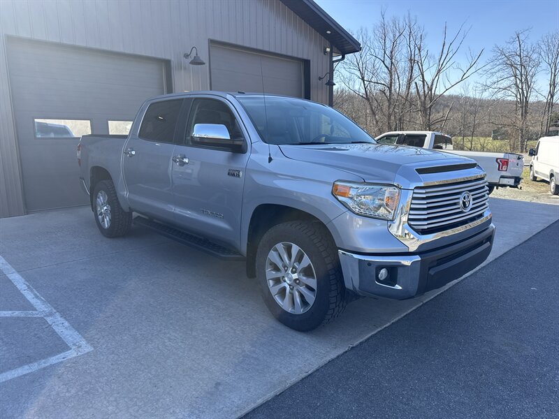 2015 Toyota Tundra Limited  CrewMax 4x4