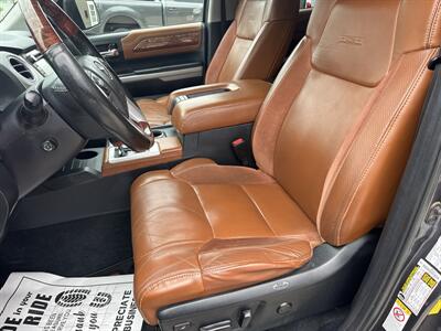 2019 Toyota Tundra 1794 Edition CrewMax 4x4 - Photo 28 - Hesston, PA 16647