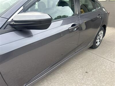 2016 Honda Civic LX - Photo 16 - Hesston, PA 16647