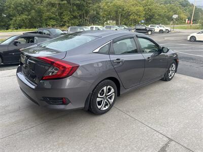 2016 Honda Civic LX - Photo 4 - Hesston, PA 16647
