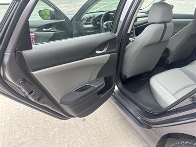 2016 Honda Civic LX - Photo 33 - Hesston, PA 16647