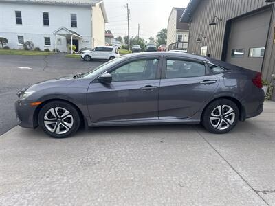 2016 Honda Civic LX - Photo 7 - Hesston, PA 16647