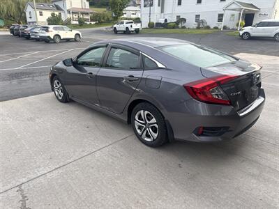 2016 Honda Civic LX - Photo 6 - Hesston, PA 16647