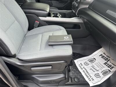 2019 RAM 1500 Big Horn  Quad Cab 4x4 - Photo 42 - Hesston, PA 16647