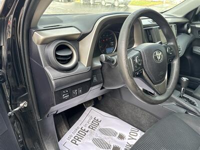 2014 Toyota RAV4 LE  AWD - Photo 23 - Hesston, PA 16647