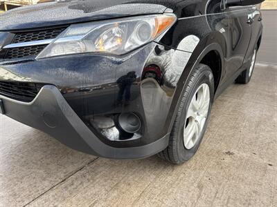 2014 Toyota RAV4 LE  AWD - Photo 13 - Hesston, PA 16647