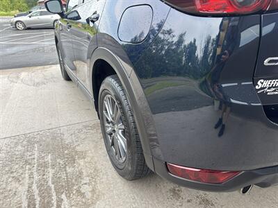 2019 Mazda CX-5 Touring AWD - Photo 17 - Hesston, PA 16647