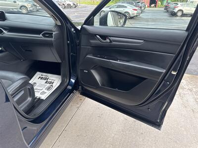 2019 Mazda CX-5 Touring AWD - Photo 39 - Hesston, PA 16647
