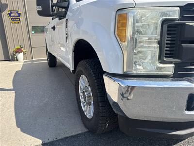 2017 Ford F-250 XL  Super Cab 4x4 - Photo 11 - Hesston, PA 16647