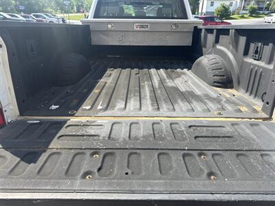 2017 Ford F-250 XL  Super Cab 4x4 - Photo 19 - Hesston, PA 16647