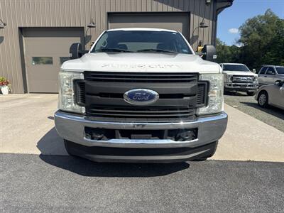 2017 Ford F-250 XL  Super Cab 4x4 - Photo 9 - Hesston, PA 16647