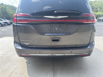 2023 Chrysler Pacifica Touring L   - Photo 18 - Hesston, PA 16647