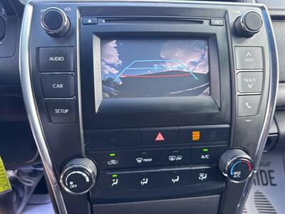 2017 Toyota Camry LE   - Photo 33 - Hesston, PA 16647