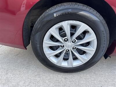 2017 Toyota Camry LE   - Photo 42 - Hesston, PA 16647