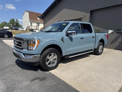 2023 Ford F-150 Lariat  SuperCrew 4x4 - Photo 9 - Hesston, PA 16647