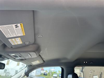 2023 Ford F-150 Lariat  SuperCrew 4x4 - Photo 31 - Hesston, PA 16647