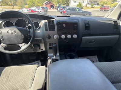 2013 Toyota Tundra Grade  CrewMax 4x4 - Photo 38 - Hesston, PA 16647